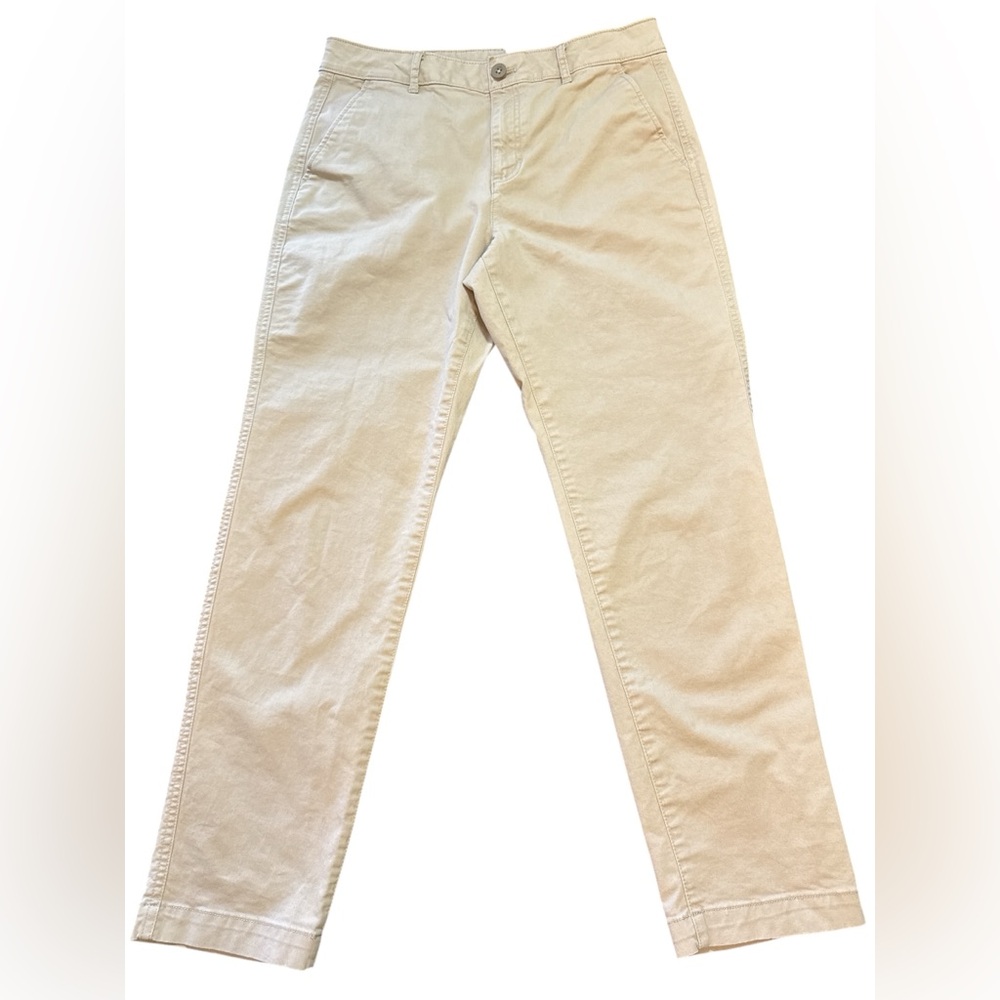 Eddie Bauer Women’s Khaki Pants Size 6 Mid Rise Straight Leg Casual Workwear